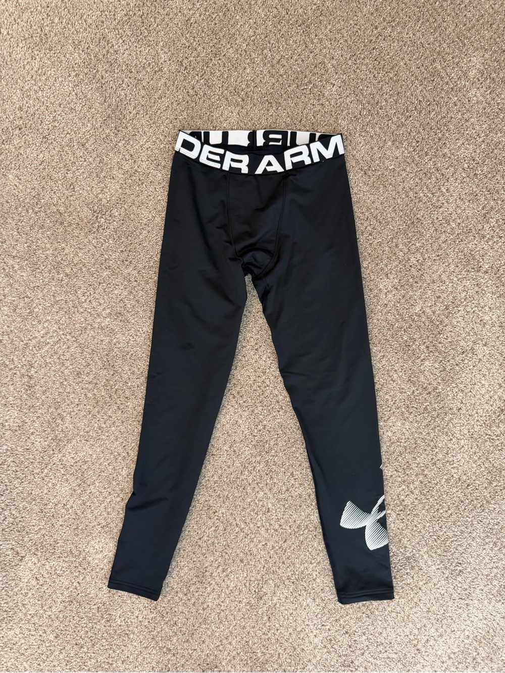 Under Armour Kids' Black Compression Leggings heatgear